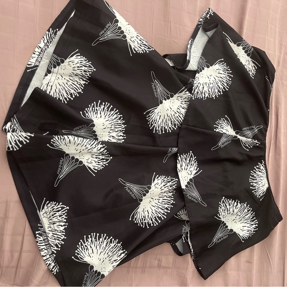 PULELEHUA ROMPER - Picture 2 of 2